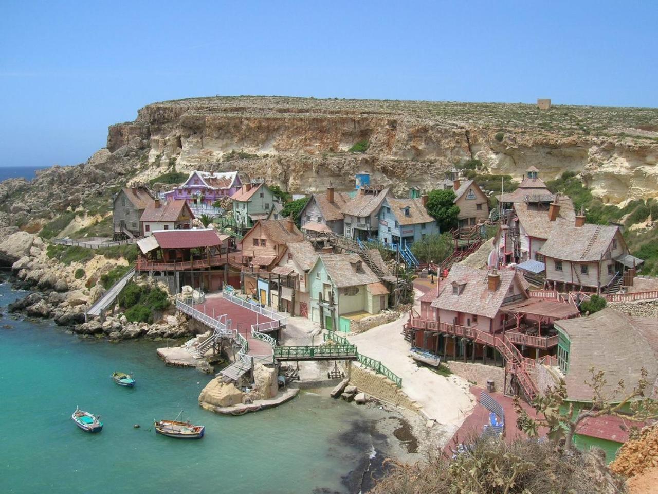סיינט פול ביי Seafront Apartment With Pool מראה חיצוני תמונה